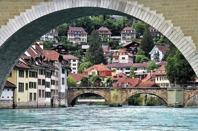 蒙特婁 Montreux – 伯恩 